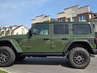 2021 Jeep Wrangler IV (JL), зелёный, 8850000 рублей, вид 3
