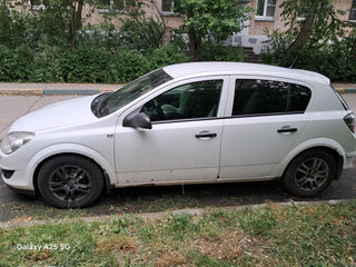 2008 Opel Astra H Рестайлинг, белый, 305000 рублей, вид 4