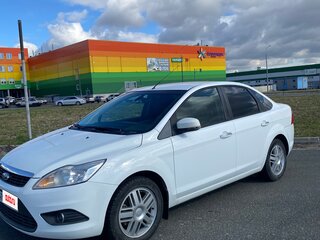 2010 Ford Focus II Рестайлинг, белый, 545000 рублей, вид 1