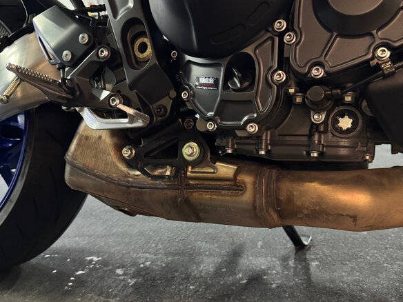 2025 Yamaha MT-09 (FZ-09), серебристый, 1350000 рублей - вид 17