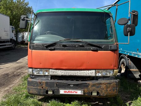 1998 Nissan Diesel, зелёный, 1800000 рублей, вид 1