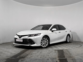 2019 Toyota Camry VIII (XV70), белый, 2199000 рублей, вид 1