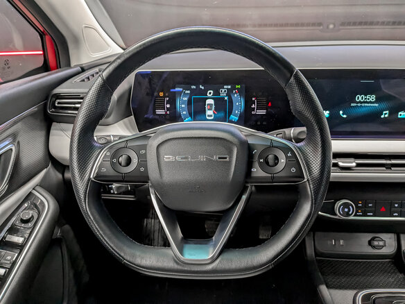 2023 BAIC U5 Plus, красный, 675000 рублей - вид 20