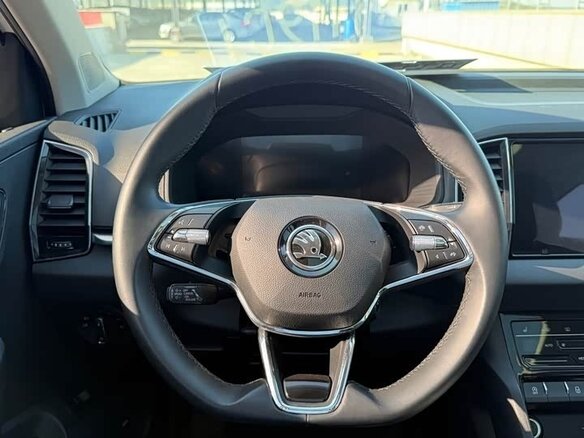 2022 Skoda Karoq DSG7 I, белый, 2400000 рублей - вид 10