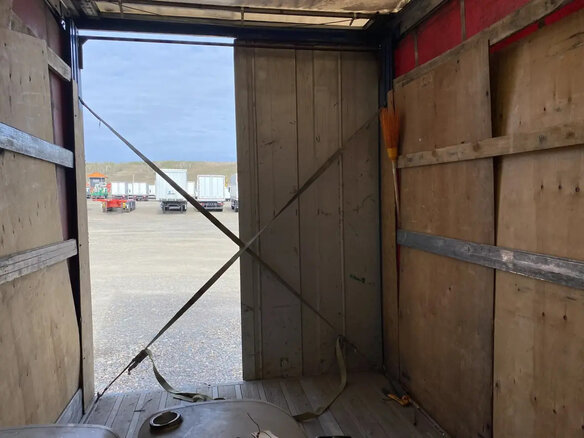 2007 Leci Trailer R2EC, пурпурный, 370000 рублей - вид 6
