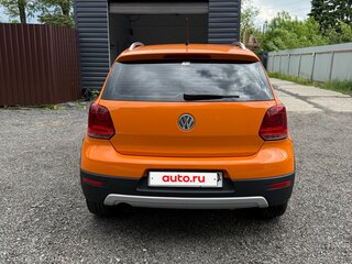 2011 Volkswagen Polo Cross V, оранжевый, 930000 рублей, вид 4