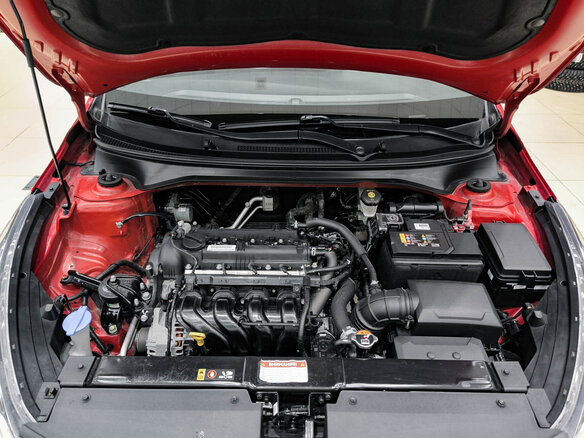 2020 Kia Rio X-Line IV, красный - вид 8