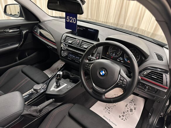 2015 BMW 1 серии 118i II (F20/F21) Рестайлинг, чёрный, 1479000 рублей - вид 11