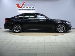 2016 BMW 7 серии Long 750Li xDrive VI (G11/G12), чёрный, 3390000 рублей, вид 4