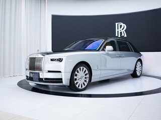 2023 Rolls-Royce Phantom Extended VIII Рестайлинг (Series II), серебристый, 50000000 рублей, вид 1