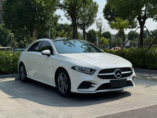 2023 Mercedes-Benz A-Класс 180 Long IV (W177) Рестайлинг, белый, 1997100 рублей, вид 3
