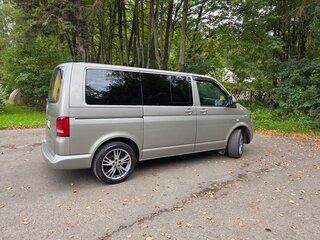 2011 Volkswagen Multivan T5 Рестайлинг, бежевый, 2110000 рублей, вид 3