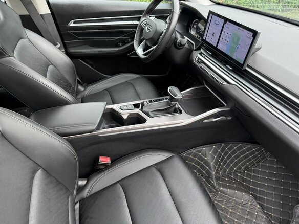 2023 Geely Emgrand II, серый, 1050000 рублей - вид 10