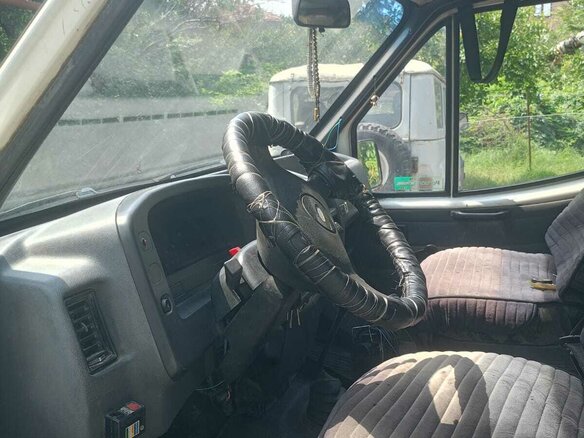 1992 Ford Transit, белый, 200000 рублей - вид 4