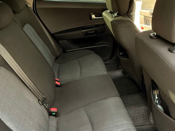 2011 Kia Ceed I Рестайлинг, белый, 700000 рублей - вид 16