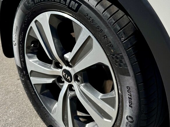 2019 Kia Sorento III Prime Рестайлинг, белый, 3500000 рублей - вид 17