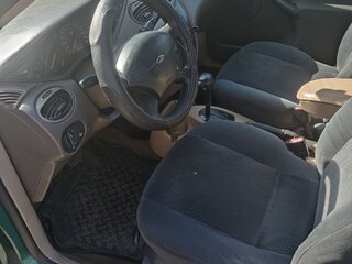 2001 Ford Focus I (North America), зелёный, 220000 рублей, вид 5
