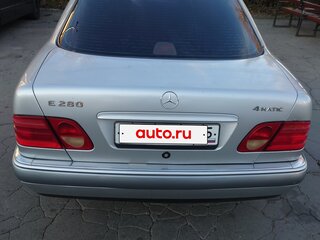 1997 Mercedes-Benz E-Класс 280 II (W210, S210), серый, 377500 рублей, вид 3