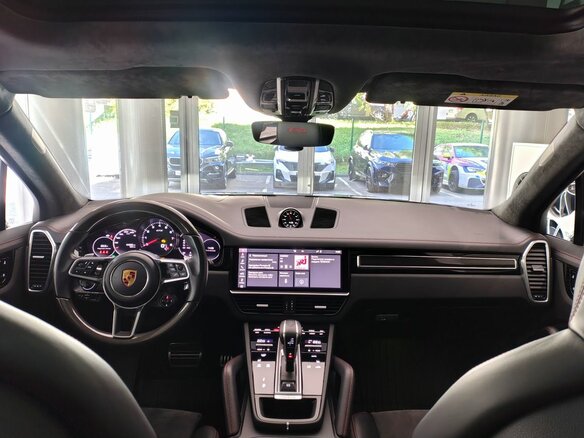 2021 Porsche Cayenne GTS III, чёрный - вид 12