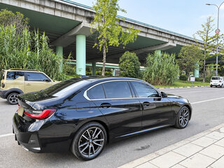 2023 BMW 3 серии Long 320Li VII (G2x) Рестайлинг, чёрный, 3100000 рублей, вид 3