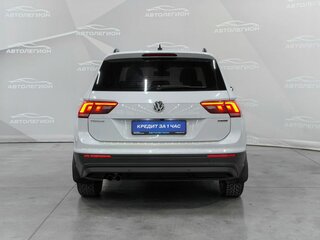 2019 Volkswagen Tiguan II, белый, 2650000 рублей, вид 4