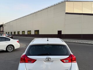2013 Toyota Auris II, белый, 1010000 рублей, вид 5