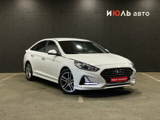 2018 Hyundai Sonata VII (LF) Рестайлинг, белый, 1870000 рублей, вид 3