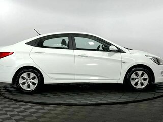 2016 Hyundai Solaris I Рестайлинг, белый, 730000 рублей, вид 5