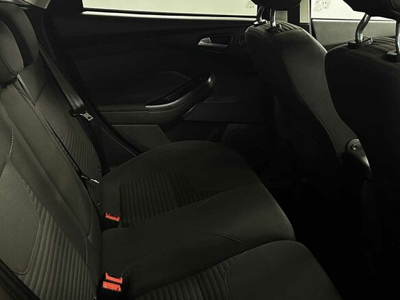 2017 Ford Focus III Рестайлинг, серый, 1130000 рублей - вид 12