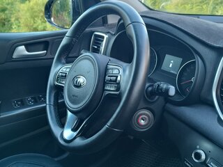2017 Kia Sportage IV, чёрный, 1420000 рублей, вид 3
