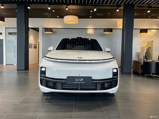 2025 Li Auto (Lixiang) L9 52.3 kWh I Рестайлинг, белый, 11990000 рублей, вид 2