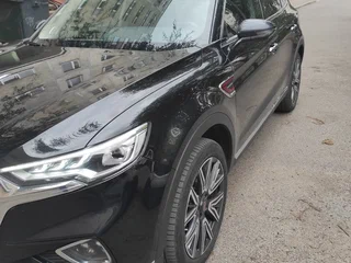 2024 Hongqi HS5 I, чёрный, 2440000 рублей, вид 1