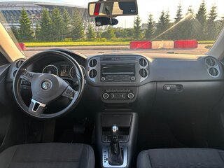 2013 Volkswagen Tiguan I Рестайлинг, красный, 1395000 рублей, вид 4