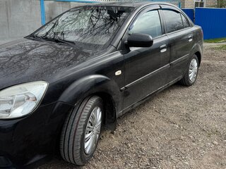 2009 Kia Rio II Рестайлинг, чёрный, 435000 рублей, вид 4
