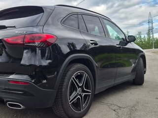 2020 Mercedes-Benz GLA 250 II (H247), чёрный, 3590000 рублей, вид 4