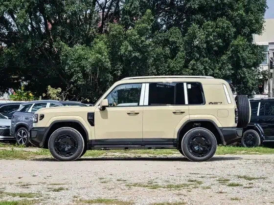 2026 iCar V27, бежевый, 5230206 рублей - вид 3