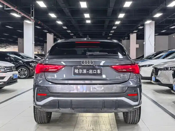 2022 Audi Q3 35 TFSI II (F3), серый, 2090606 рублей - вид 6