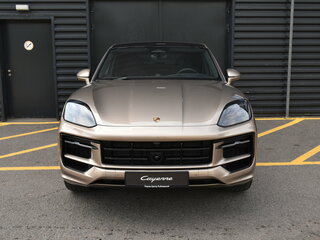 2026 Porsche Cayenne Coupé III Рестайлинг, серый, 19490000 рублей, вид 2