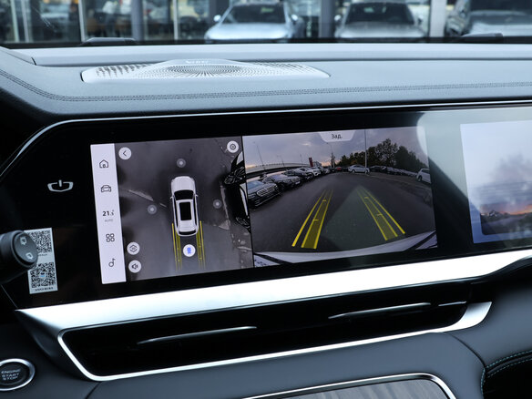 2025 Geely Monjaro I Рестайлинг, белый, 3598000 рублей - вид 18