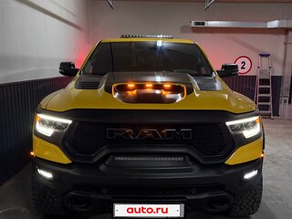 2023 Ram 1500 Crew Cab TRX V, жёлтый, 14400000 рублей, вид 3