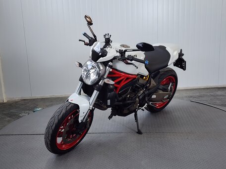 2014 Ducati Monster 821, белый, 519000 рублей, вид 4