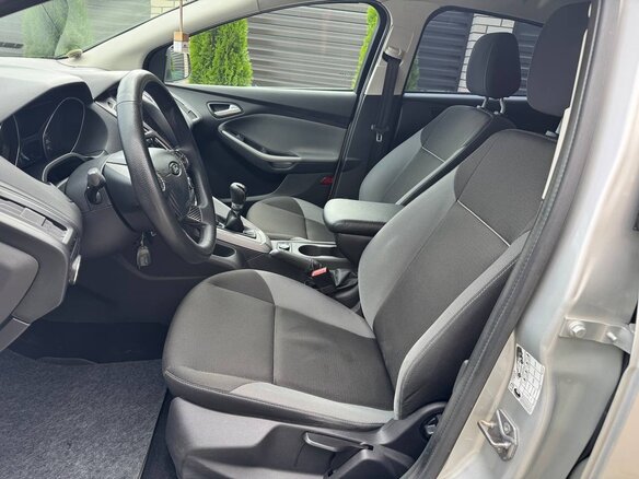 2011 Ford Focus III, серый - вид 18