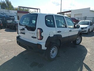 2026 Lada (ВАЗ) Niva Travel I Рестайлинг, белый, 1419000 рублей, вид 4