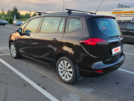 2014 Opel Zafira C, коричневый, 980000 рублей, вид 4