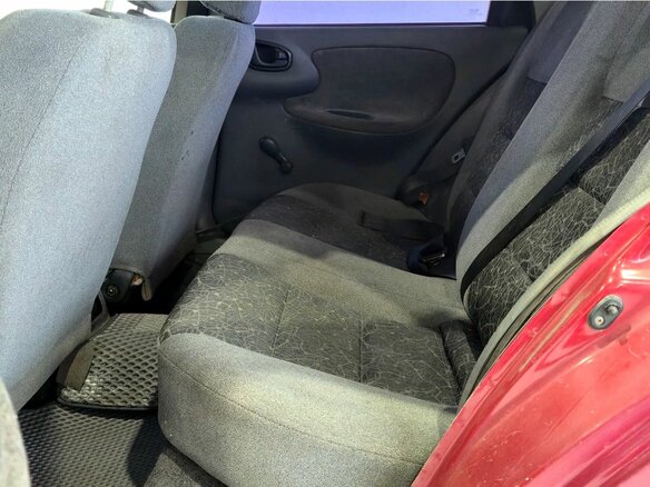 2005 Daewoo Lanos, красный, 160000 рублей - вид 9