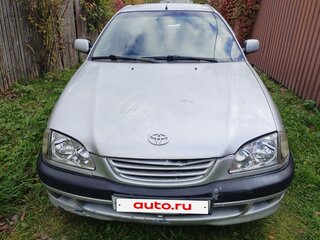 2000 Toyota Avensis I, белый, 350000 рублей, вид 1