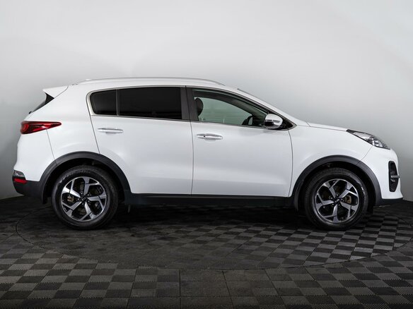 2018 Kia Sportage IV Рестайлинг, белый - вид 4