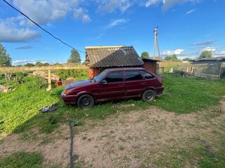 2004 Lada (ВАЗ) 2114, красный, 70000 рублей, вид 2