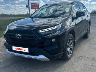 2024 Toyota RAV4 V (XA50), чёрный, 3790000 рублей, вид 1