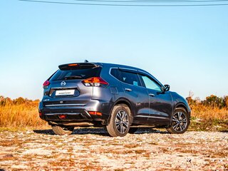 2018 Nissan X-Trail III Рестайлинг, серый, 1950000 рублей, вид 2